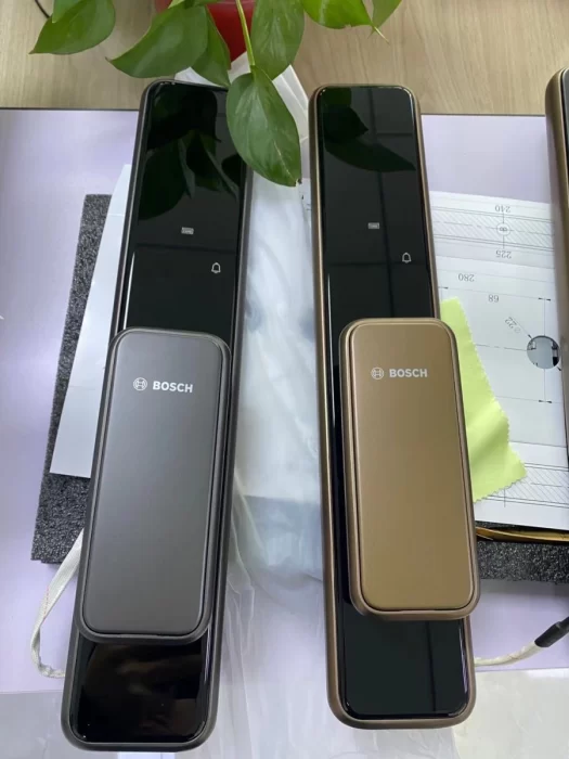 Khoá vân tay Bosch EL 600BK